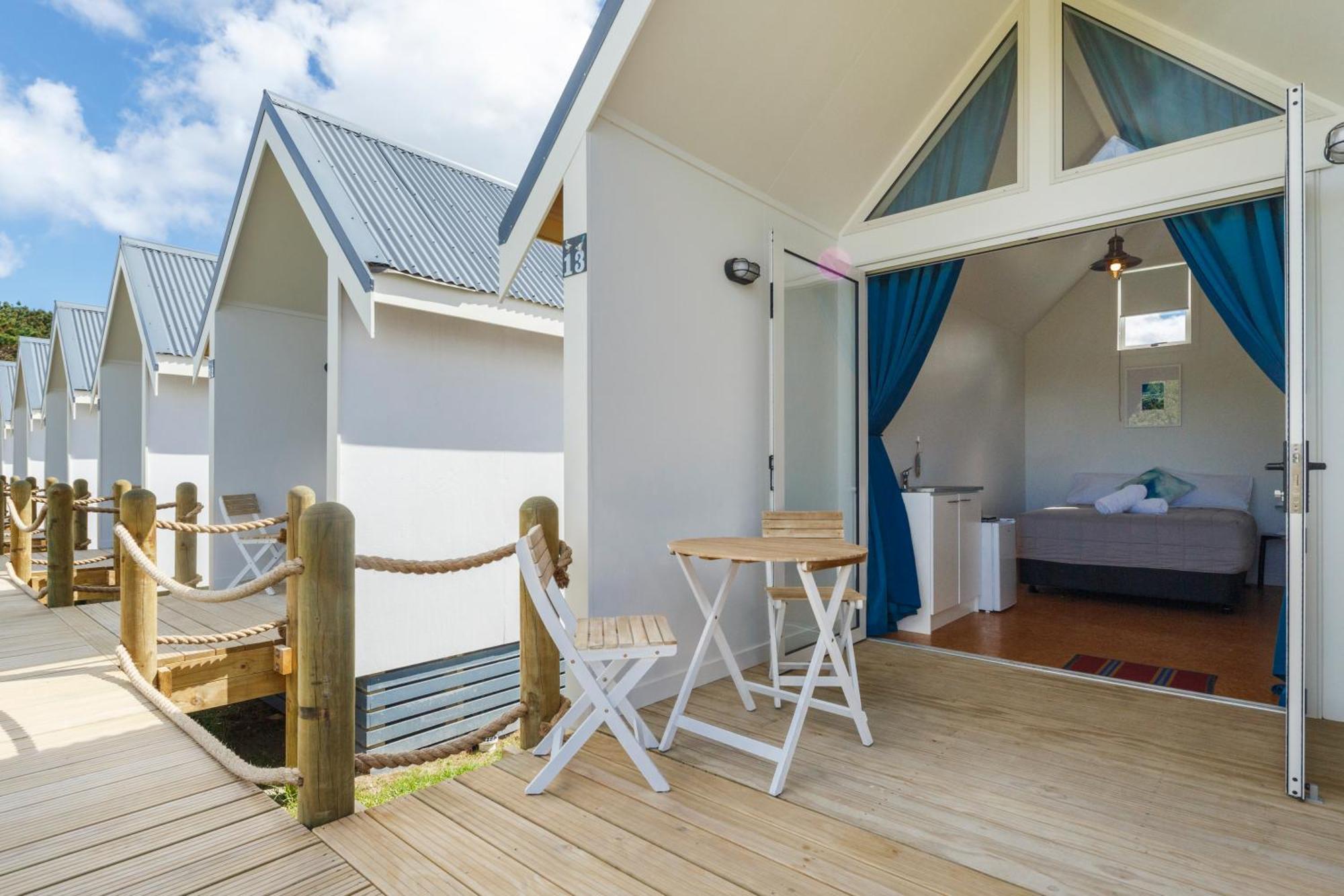Foxton Beach Holiday Park Exterior photo